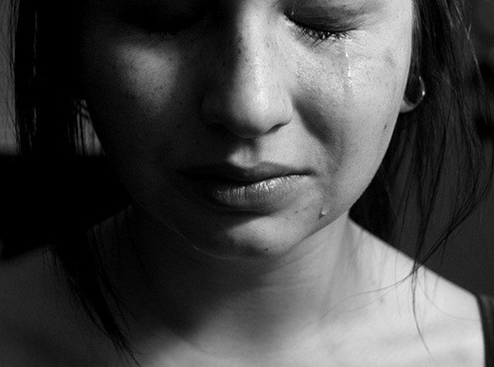 Девушка Плачет Фото Вк
