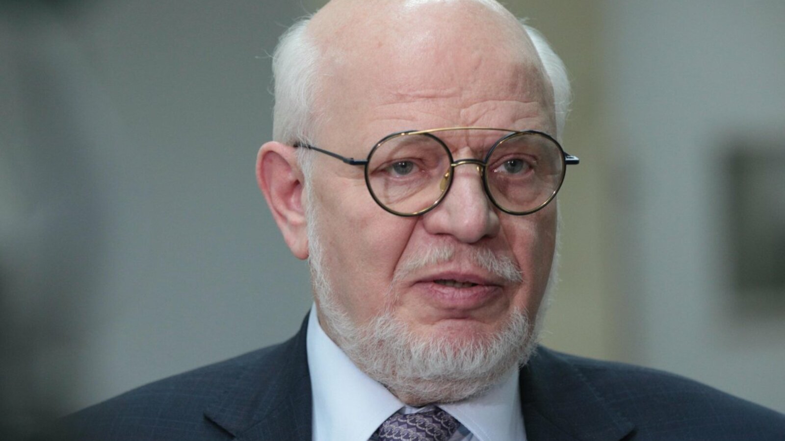 Олег Яровиков