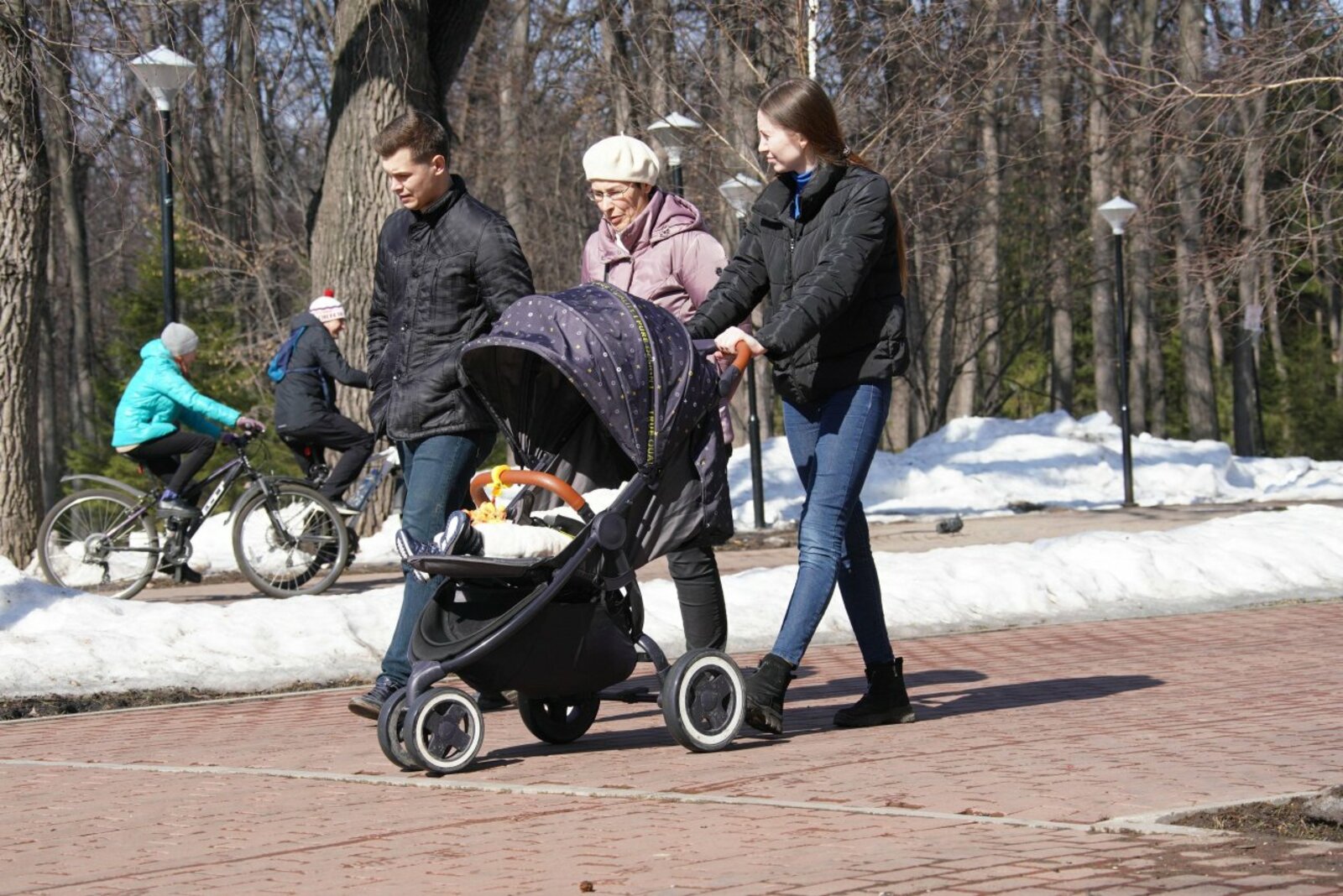 Олег Яровиков