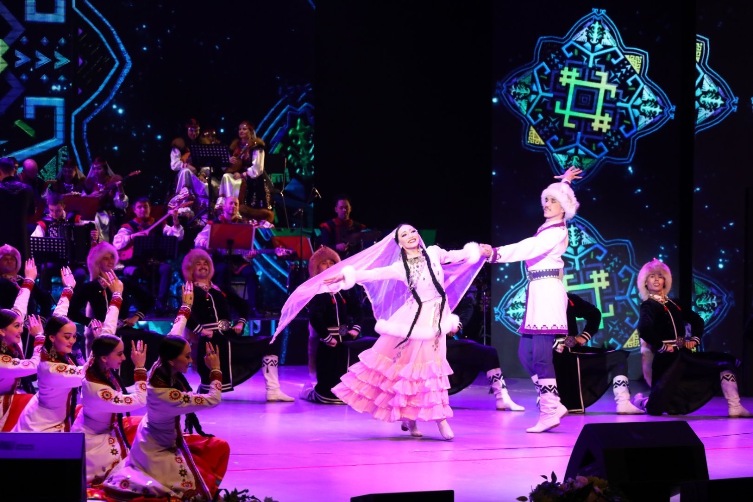 Валерий Шахов