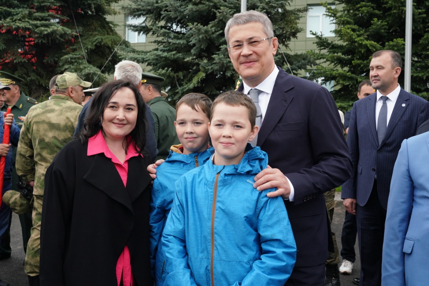 Олег Яровиков