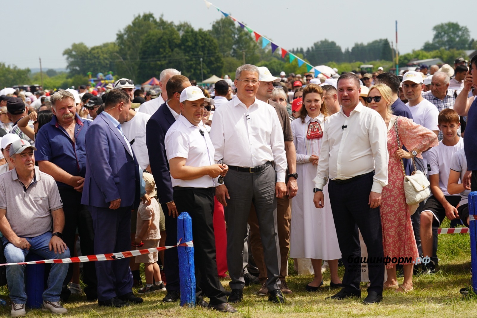 Олег Яровиков