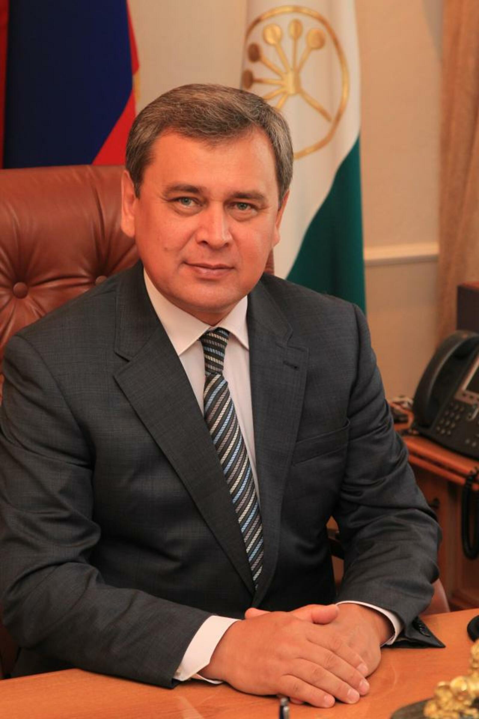 Олег Яровиков