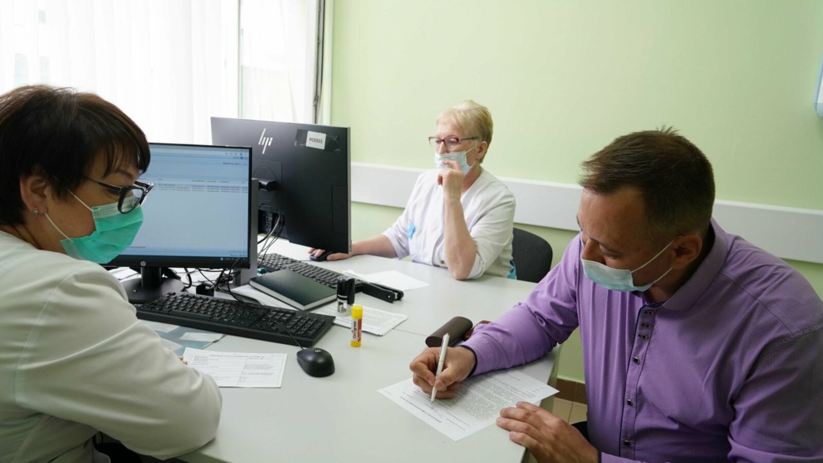 Олег Яровиков