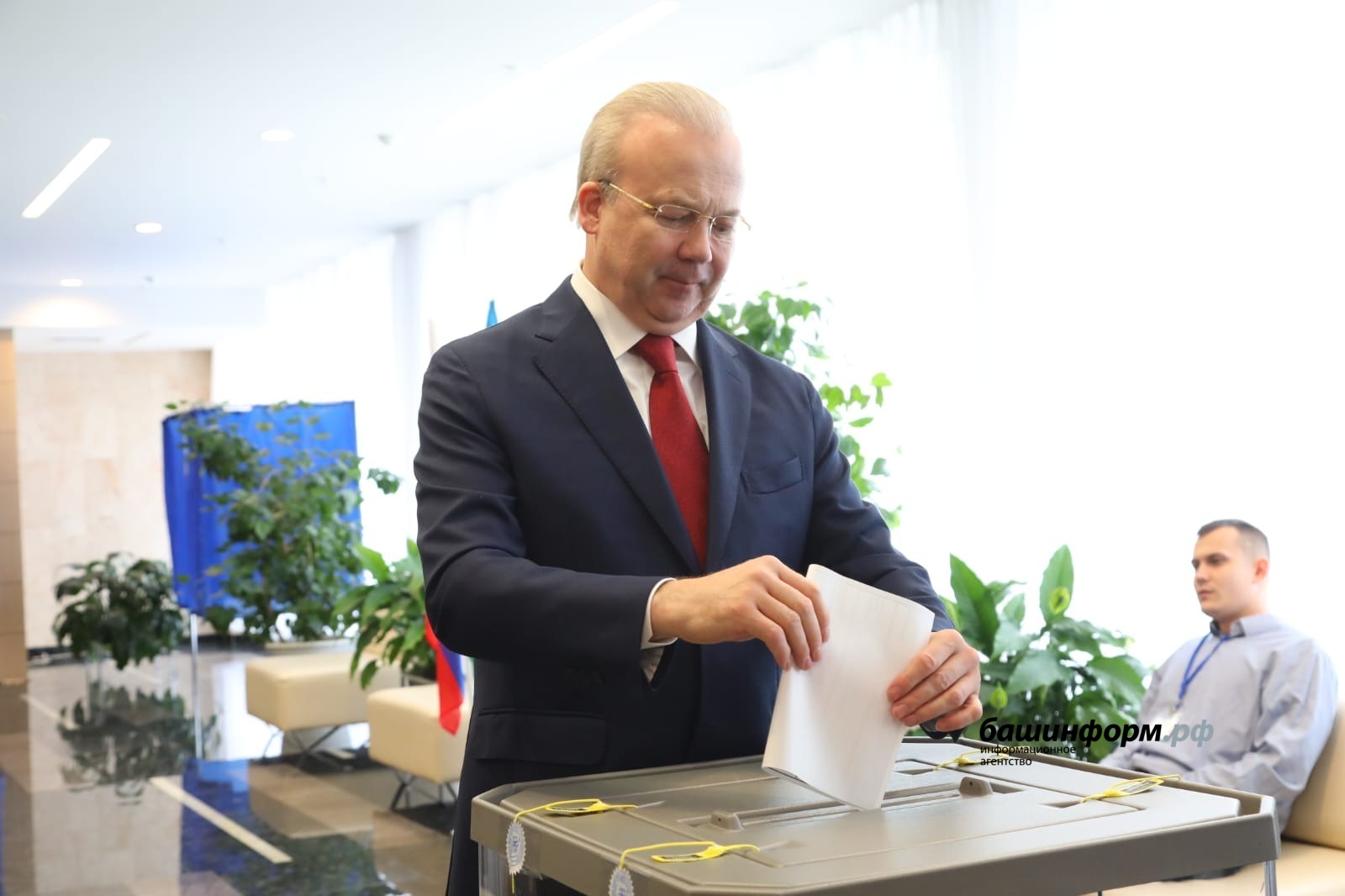 Валерий Шахов