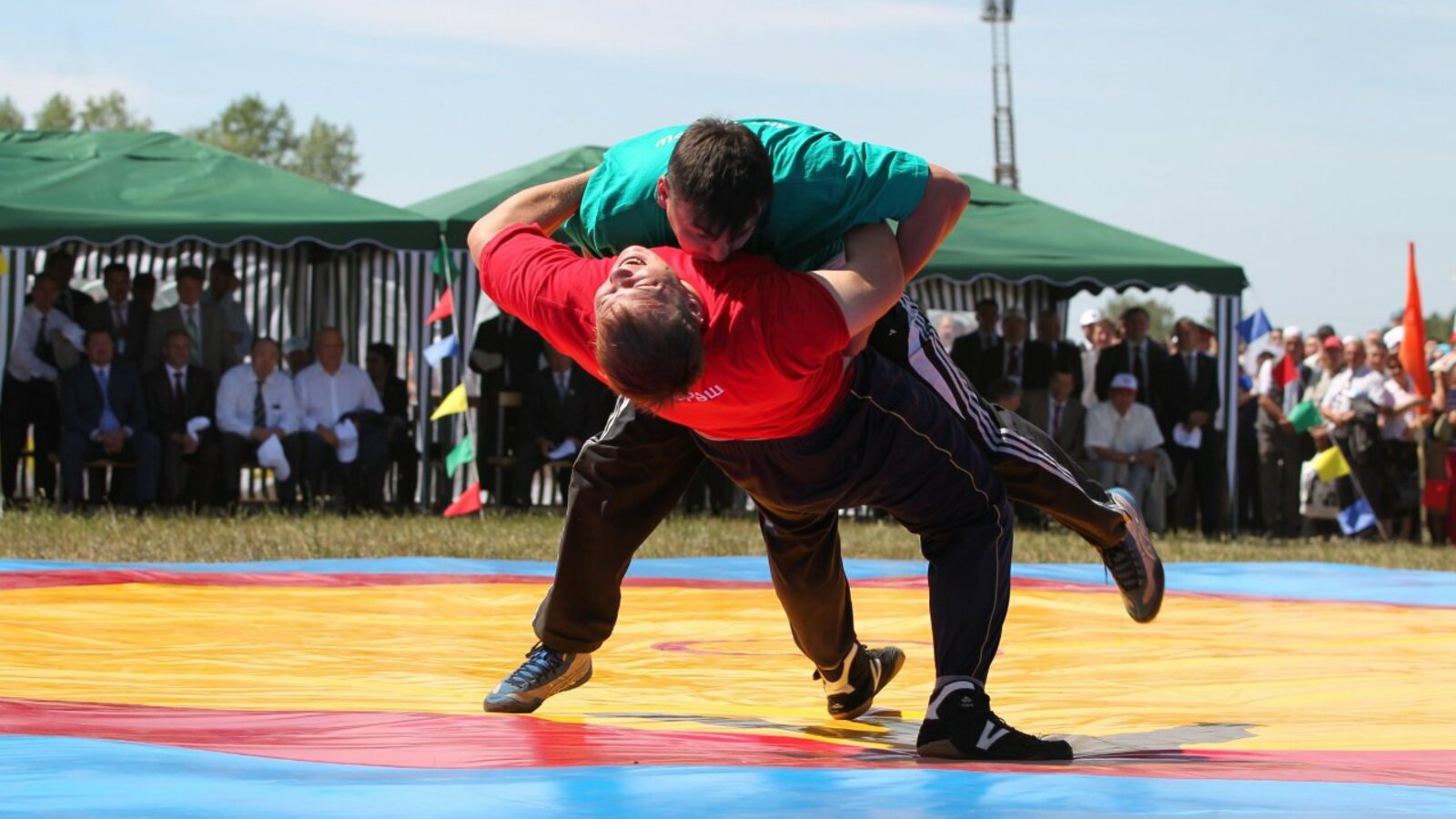 Олег Яровиков