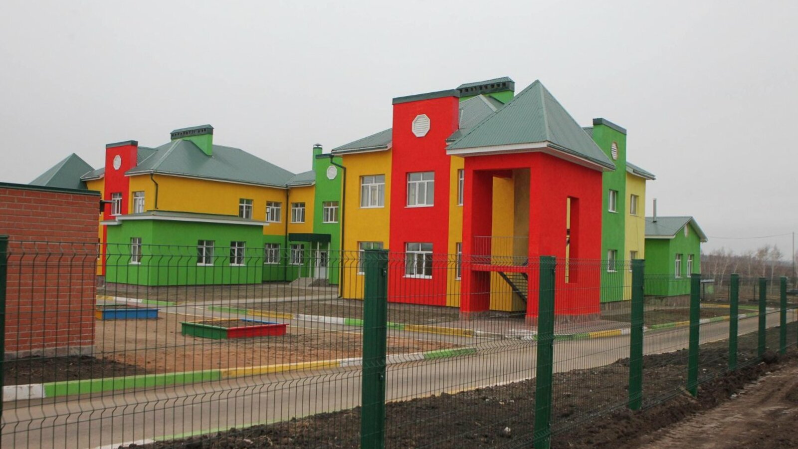 Олег Яровиков