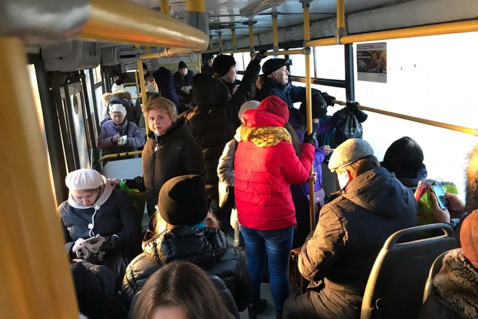 автор