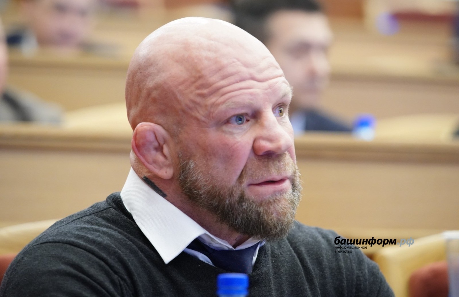 Олег Яровиков