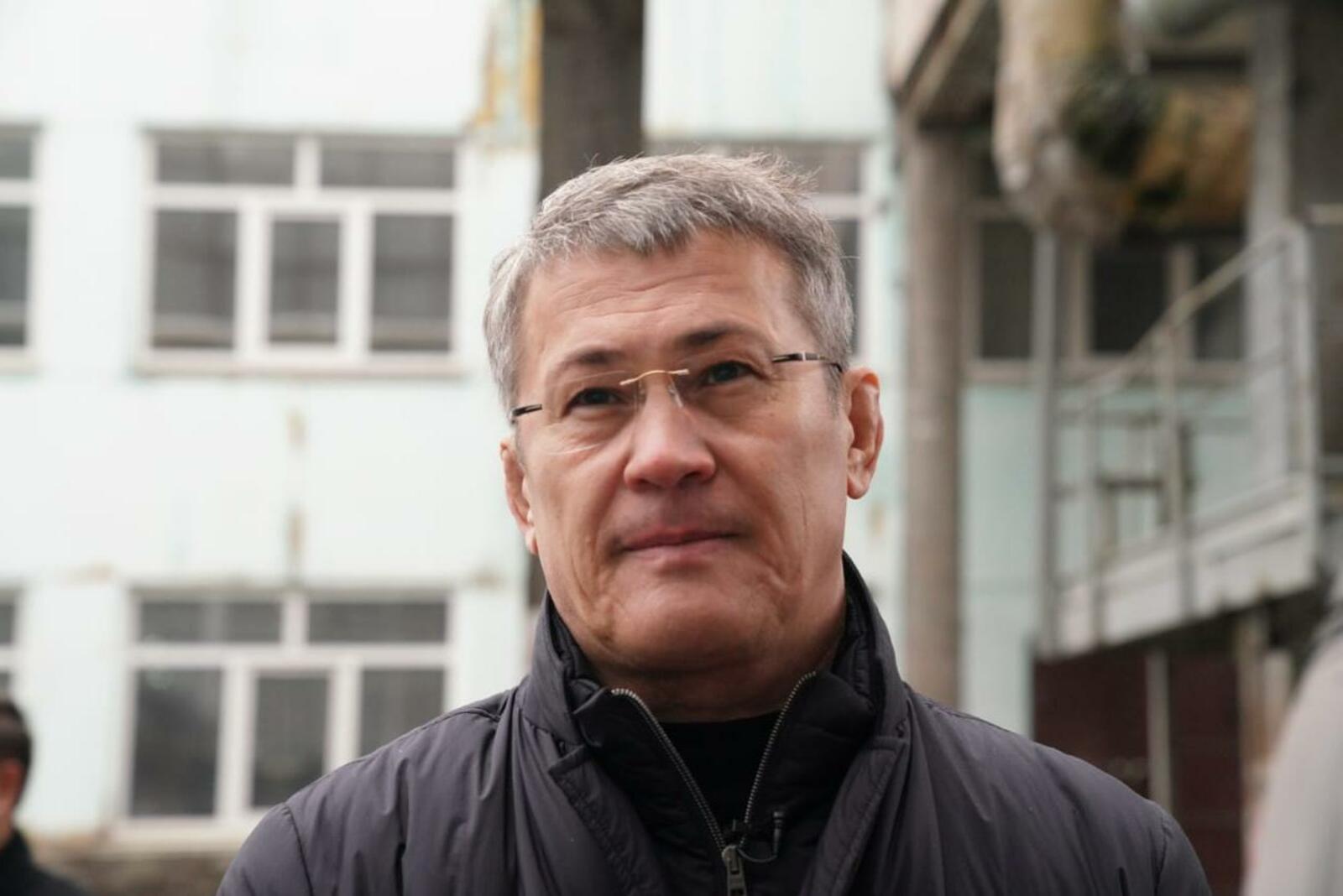 Олег Яровиков