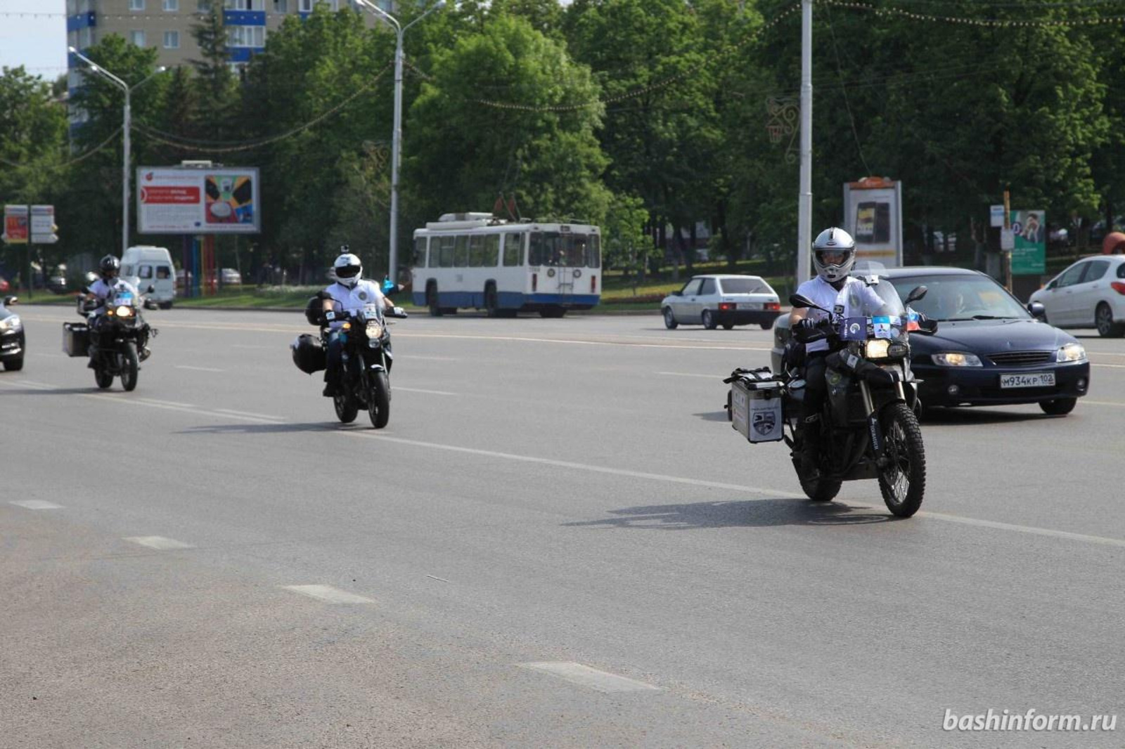 Олег Яровиков