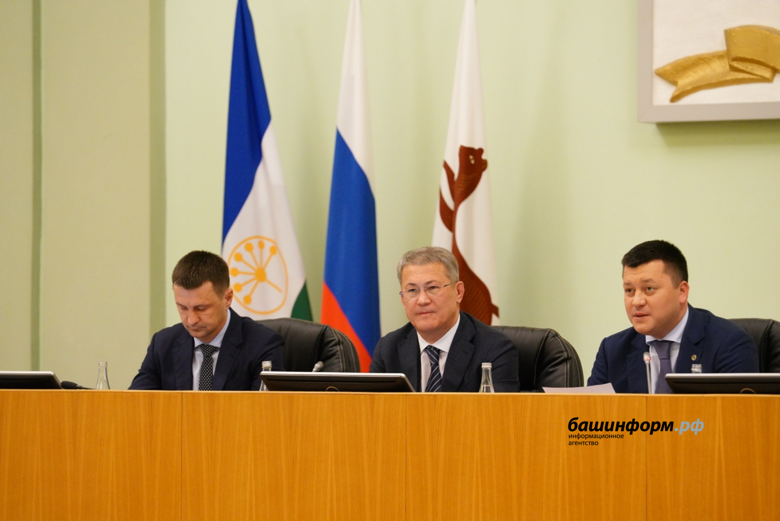 Олег Яровиков