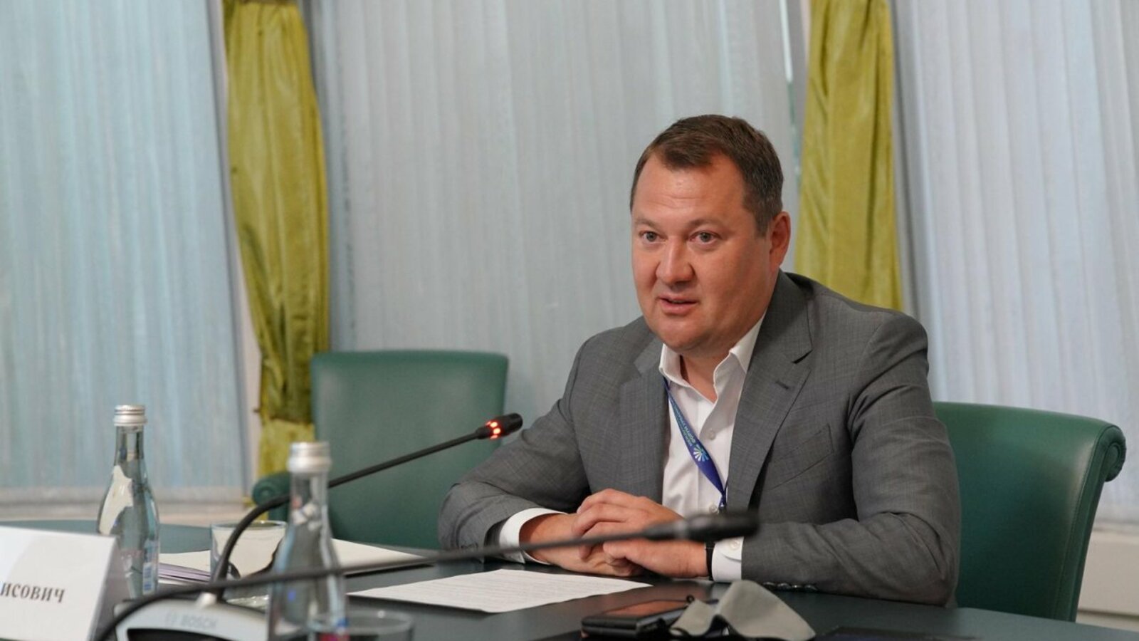 Олег Яровиков