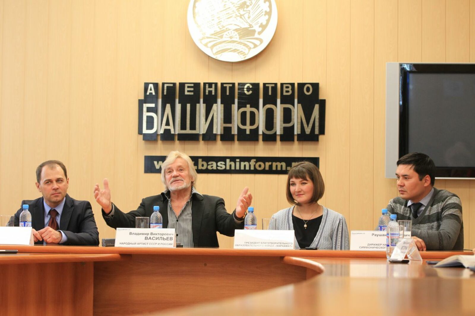 Олег Яровиков