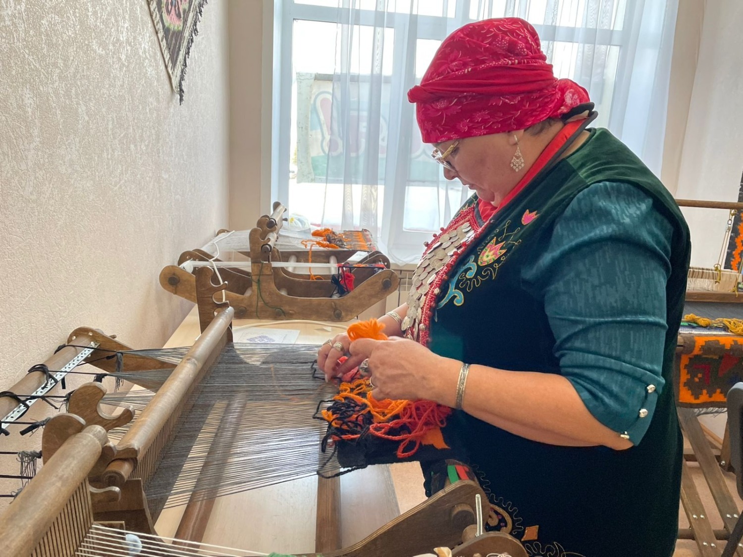 Творческая мастерская "Живые ремесла" Миякинский Центральный дворец культуры