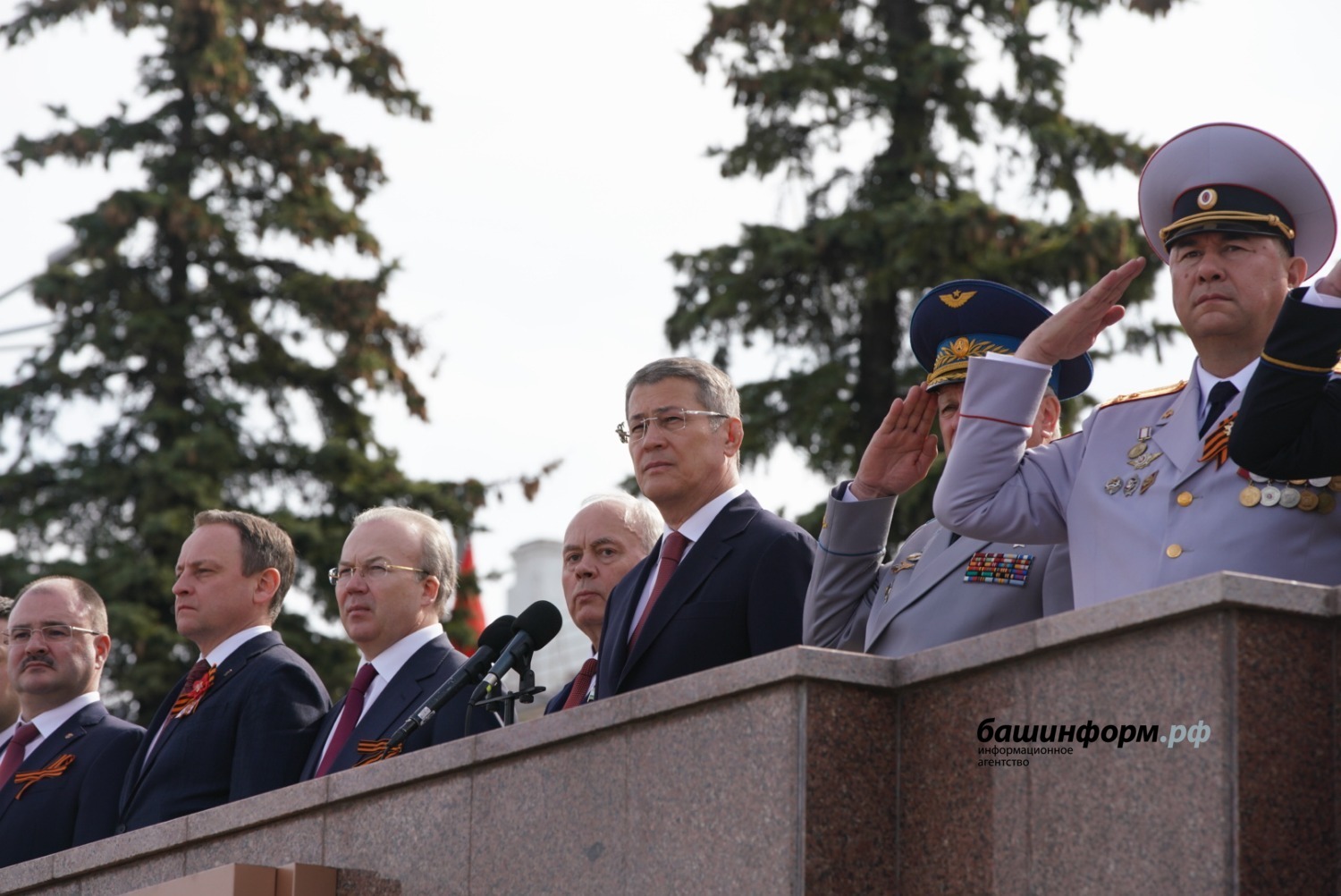 Олег Яровиков