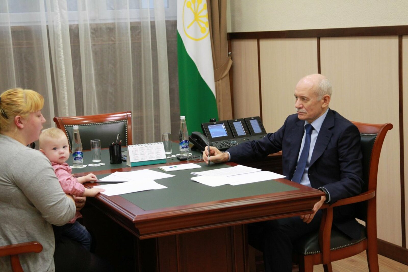 Олег Яровиков