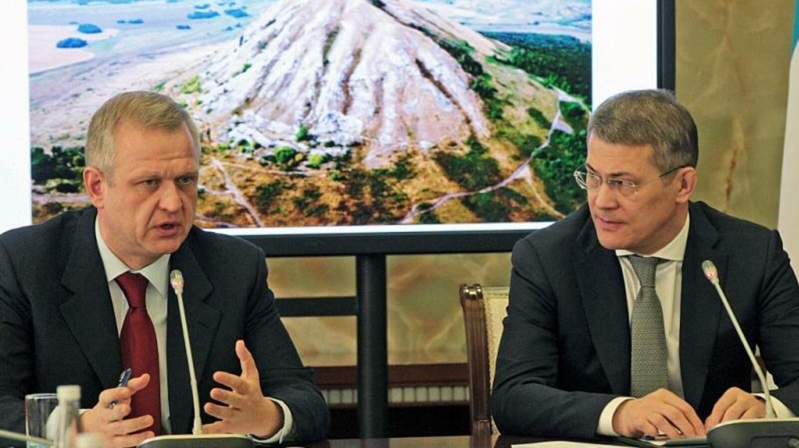 Олег Яровиков