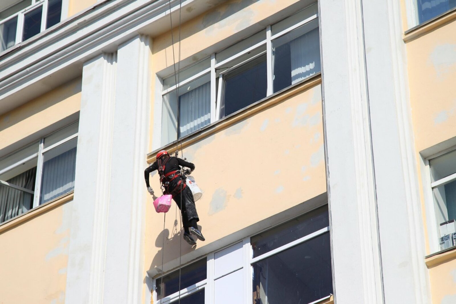 Олег Яровиков