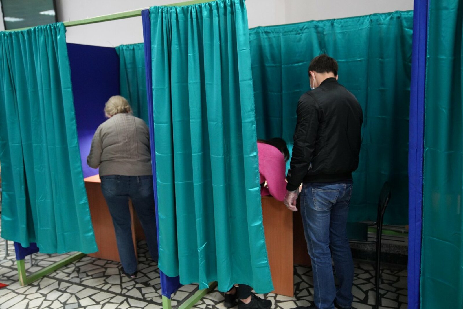 Олег Яровиков