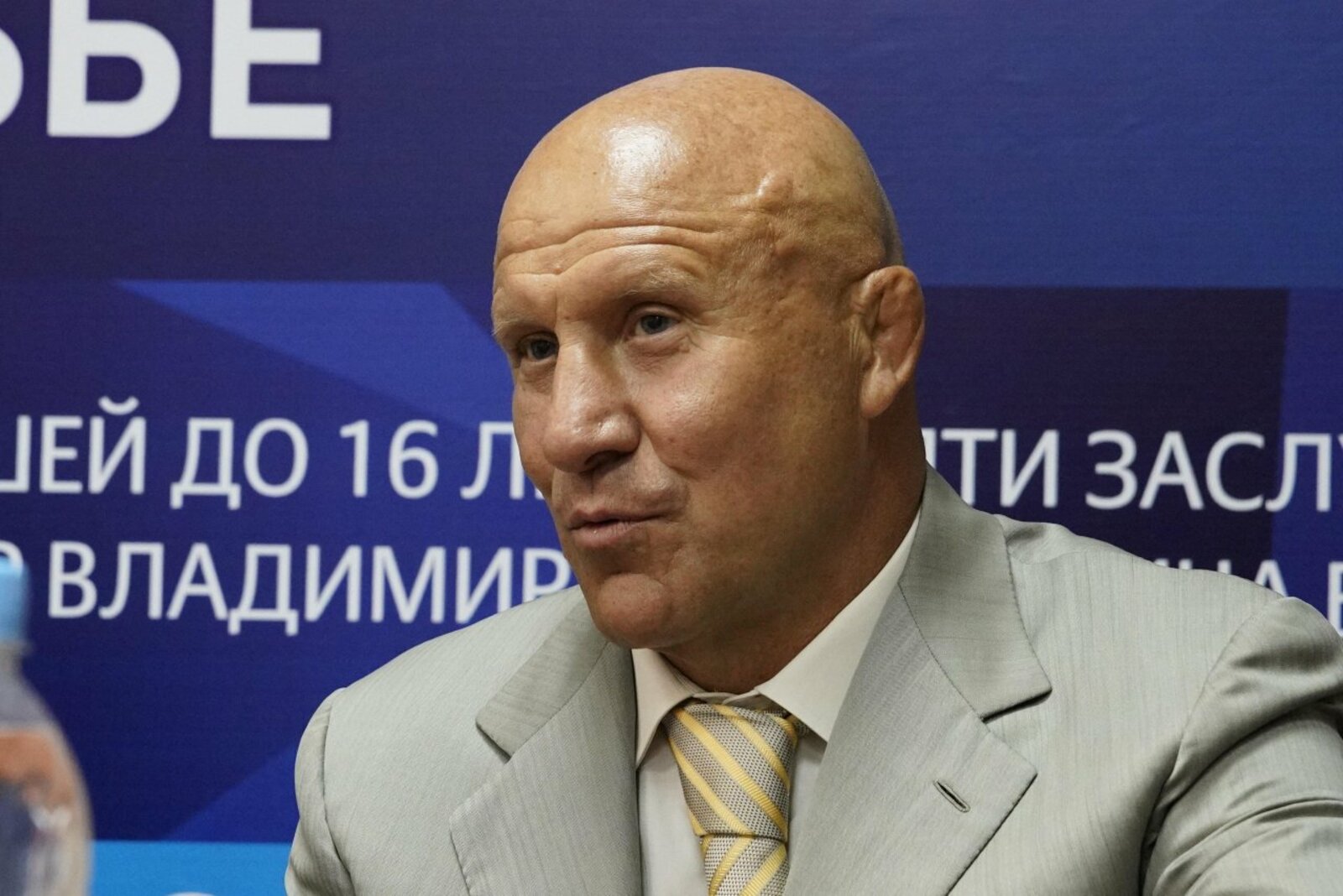 Олег Яровиков