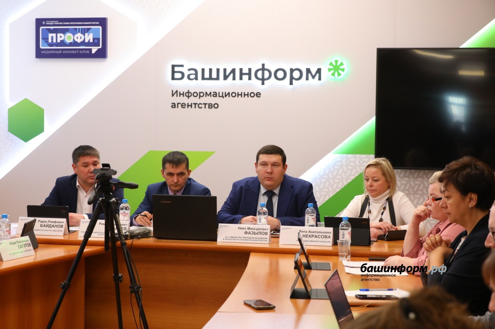 Валерий Шахов