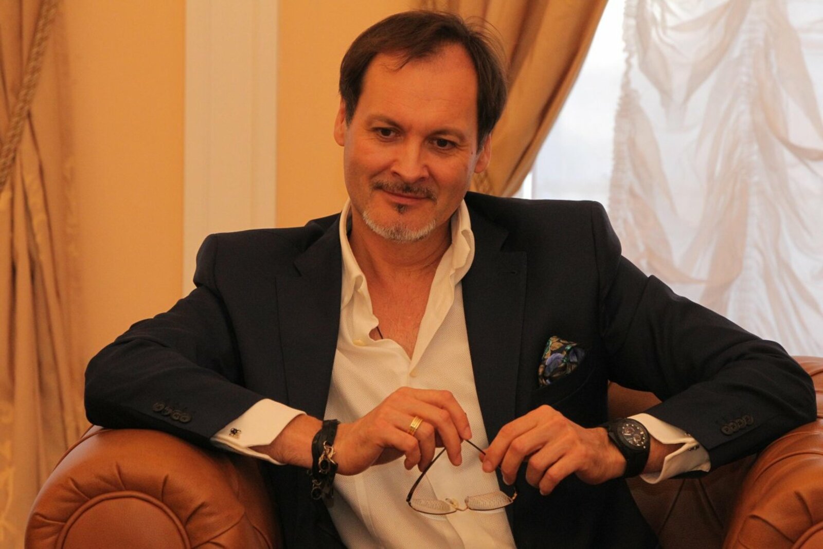 Олег Яровиков