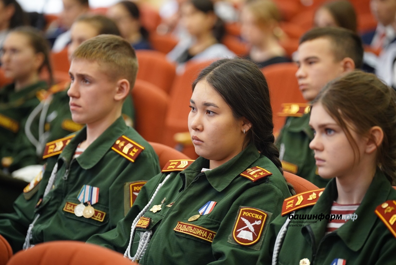 Олег Яровиков