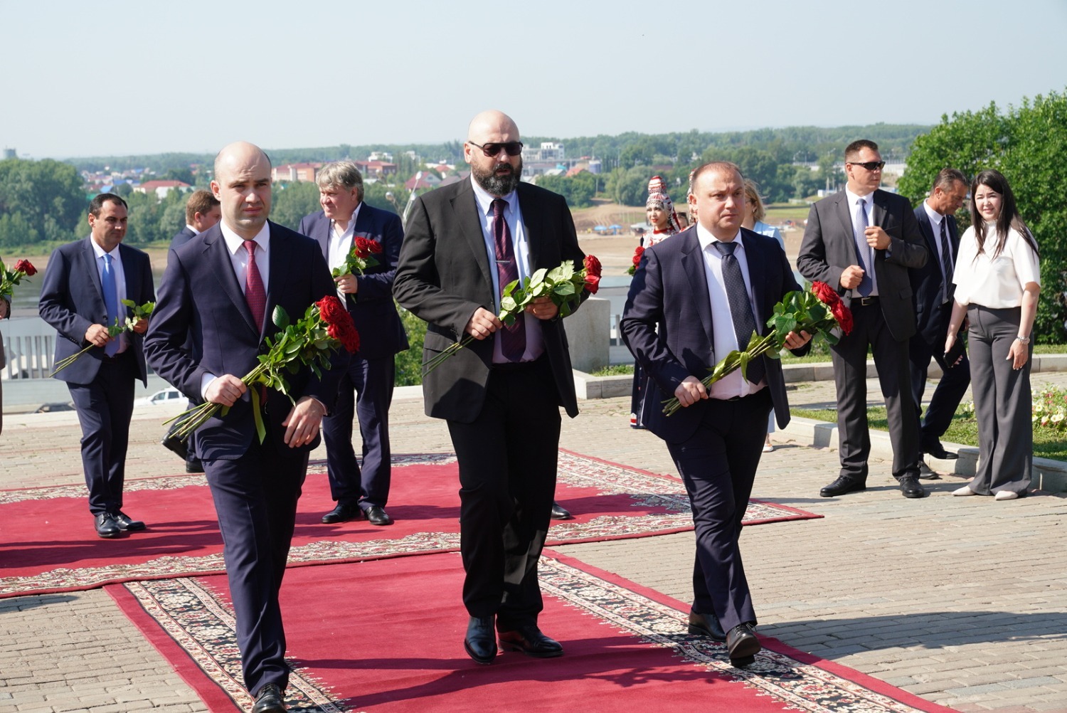 Олег Яровиков