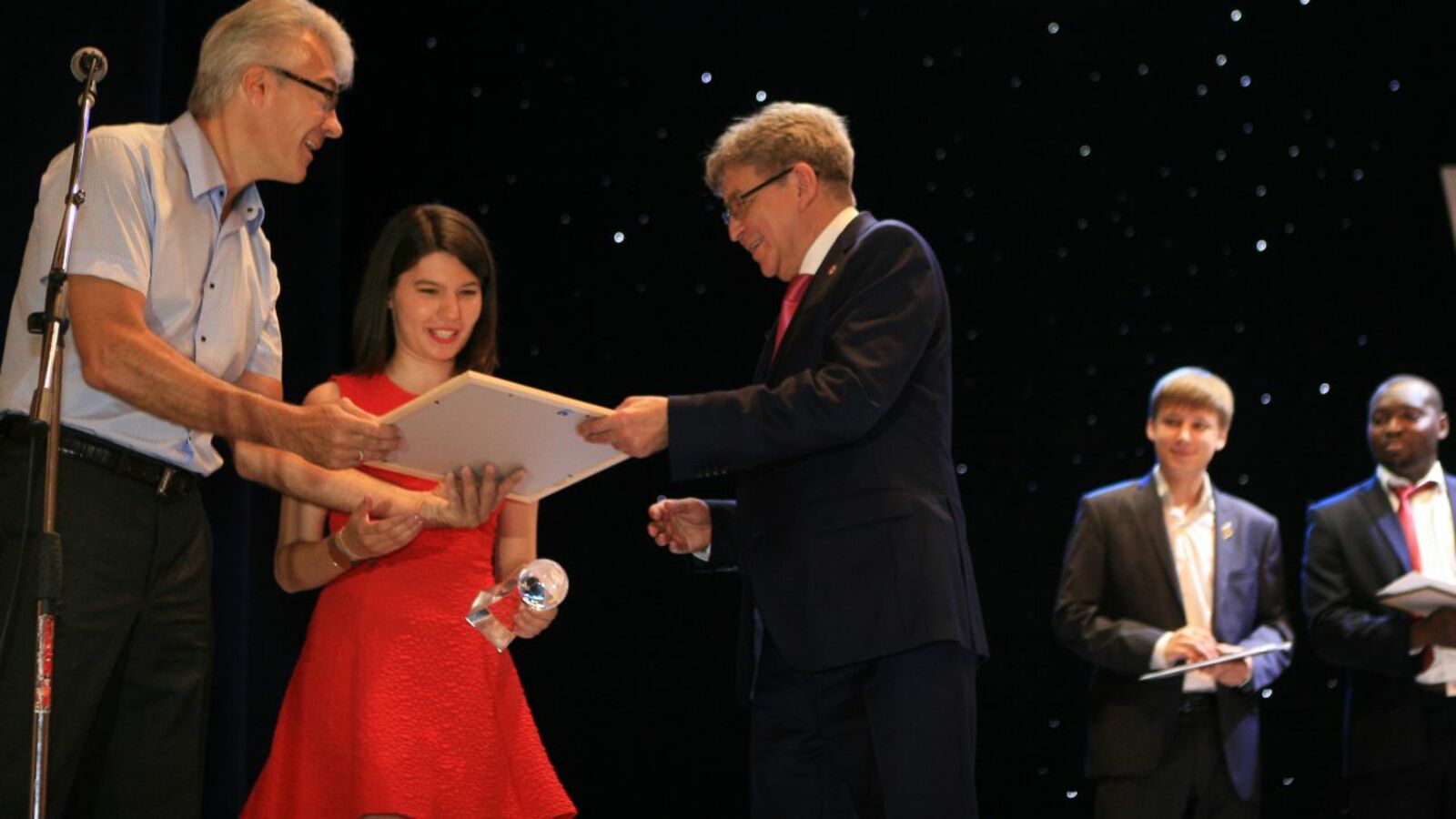 Андрей Старостин