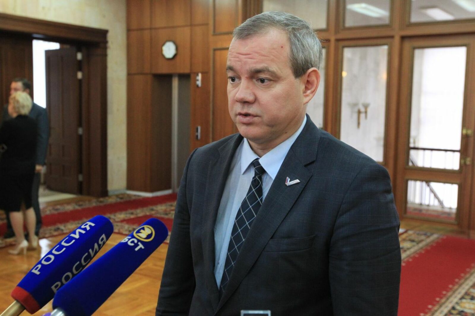 Олег Яровиков