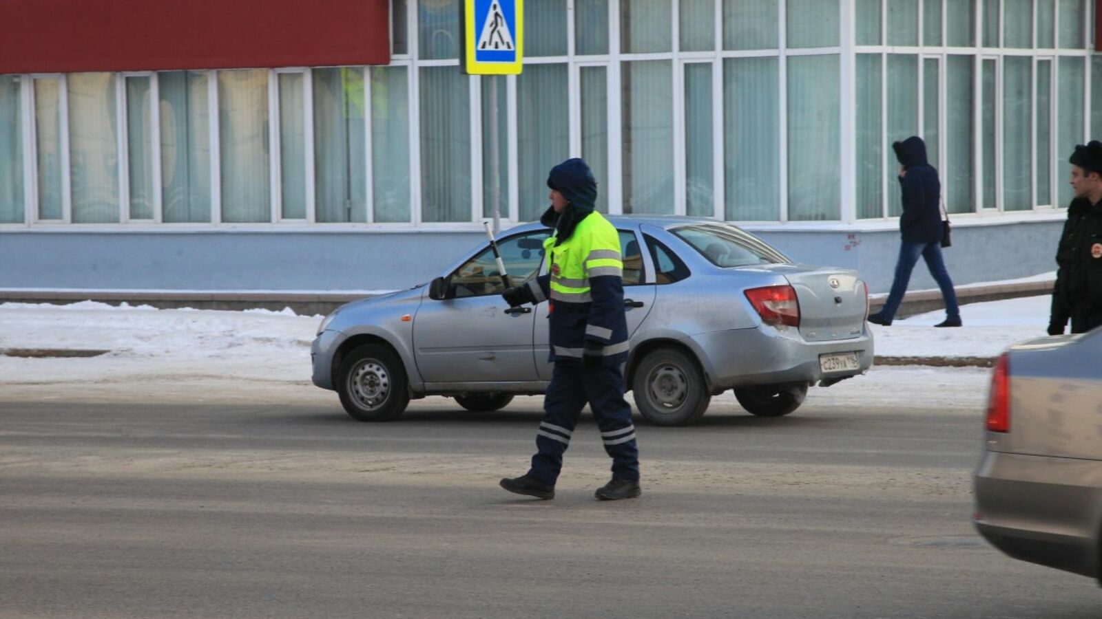 Олег Яровиков