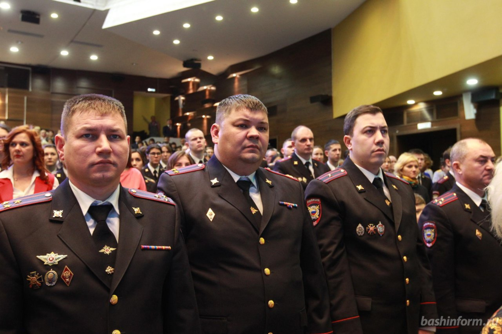 Олег Яровиков