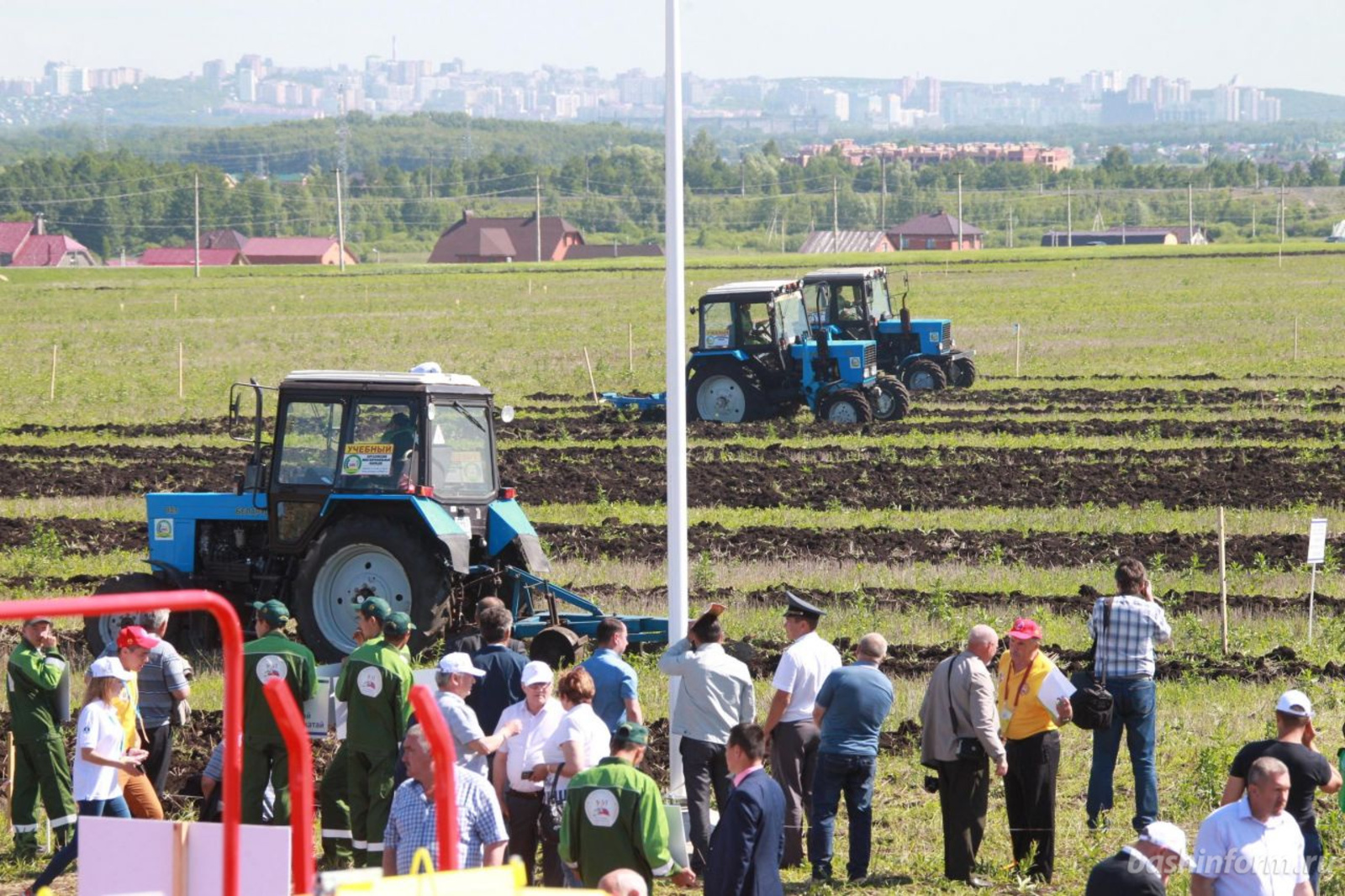 Олег Яровиков