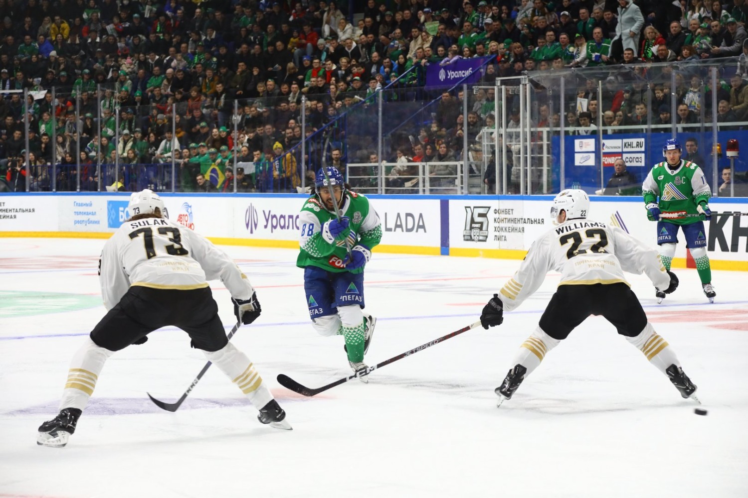 Валерий  Шахов