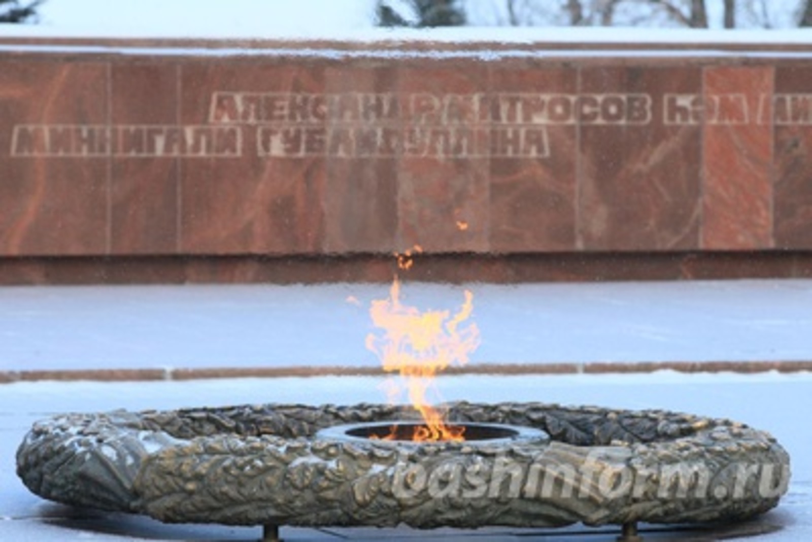Олег Яровиков