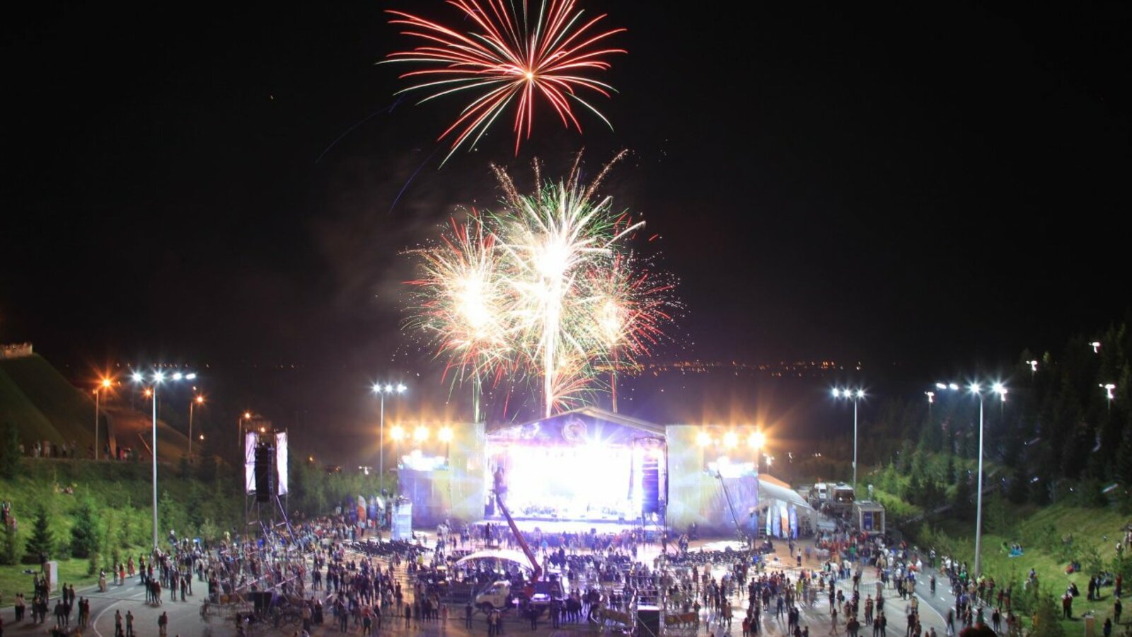 Олег Яровиков