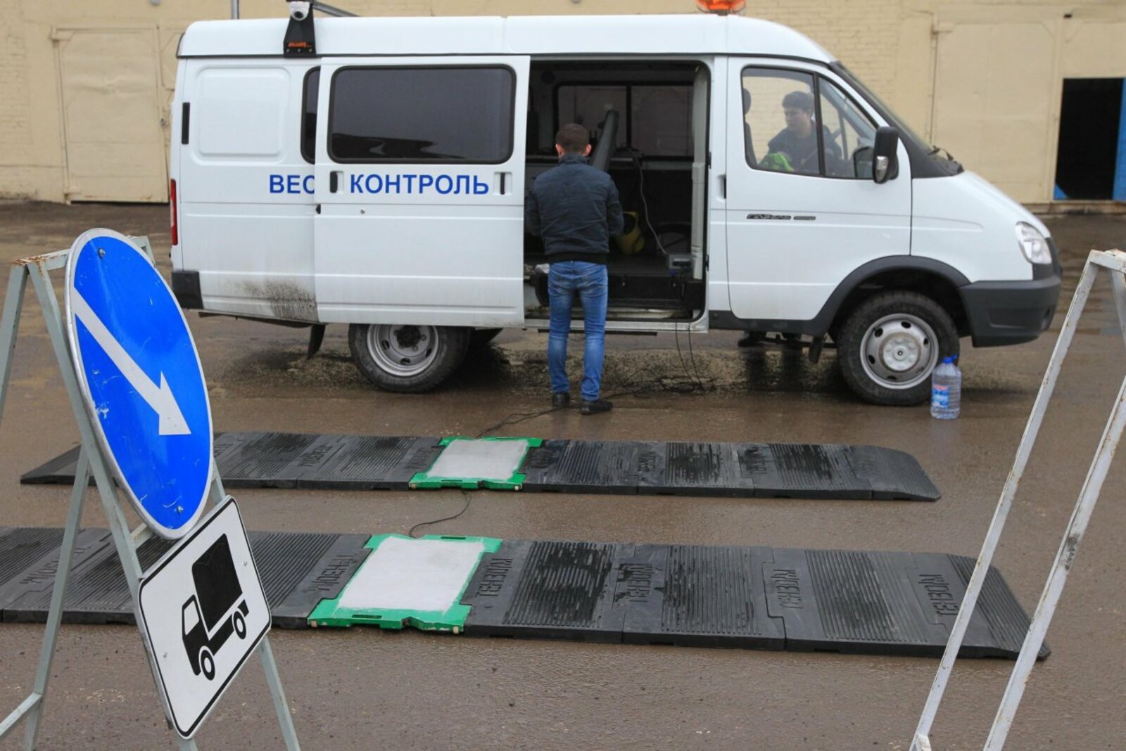 Олег Яровиков