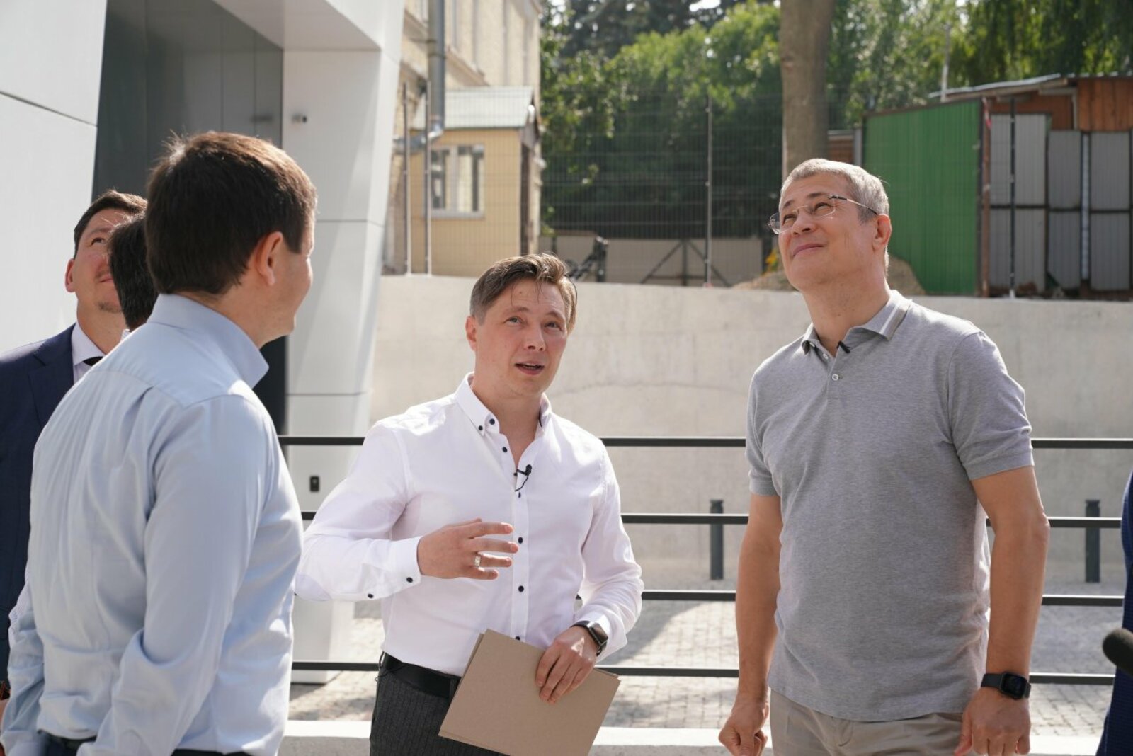 Олег Яровиков