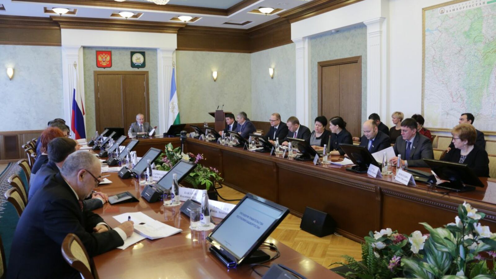 Андрей Старостин