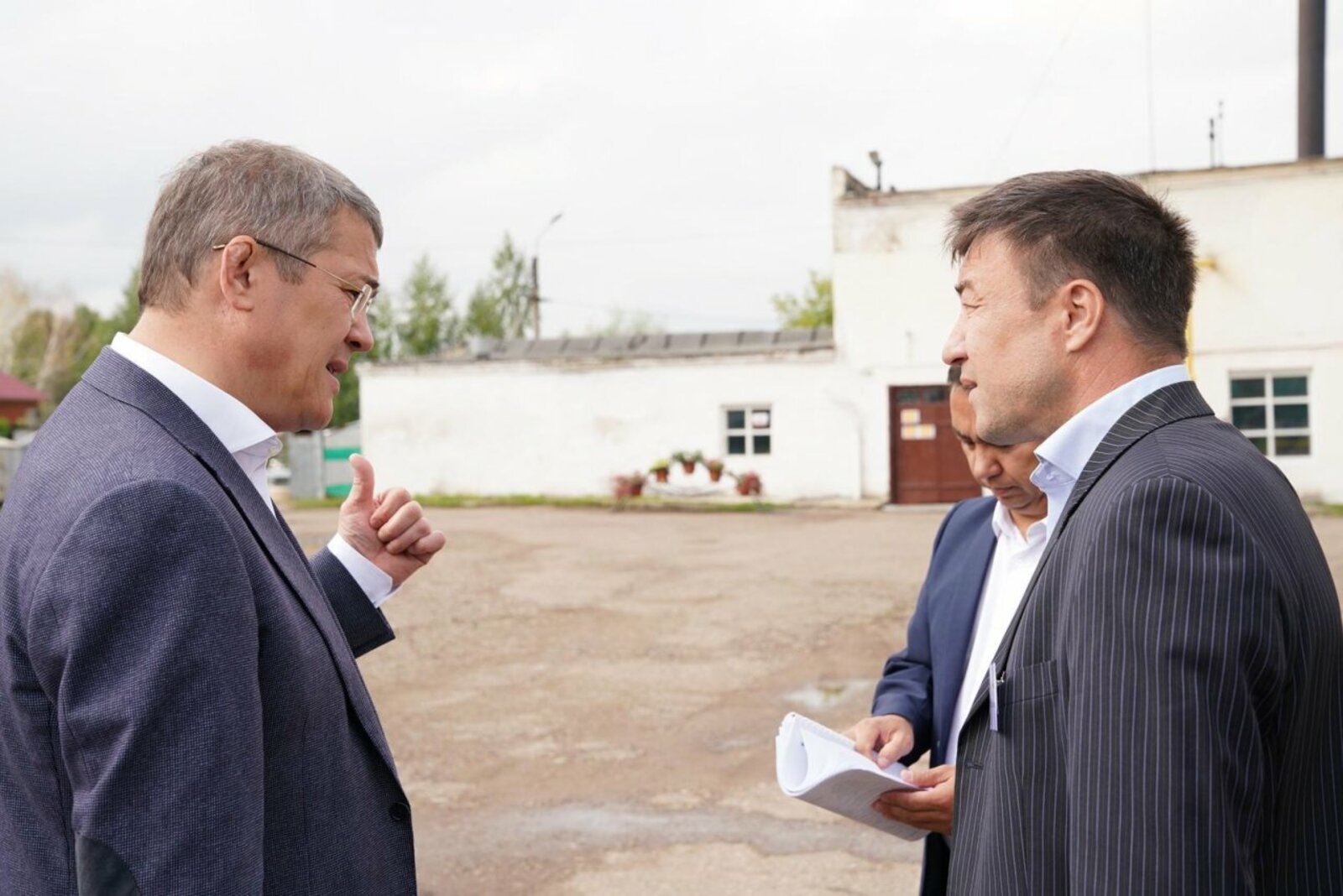 Олег Яровиков
