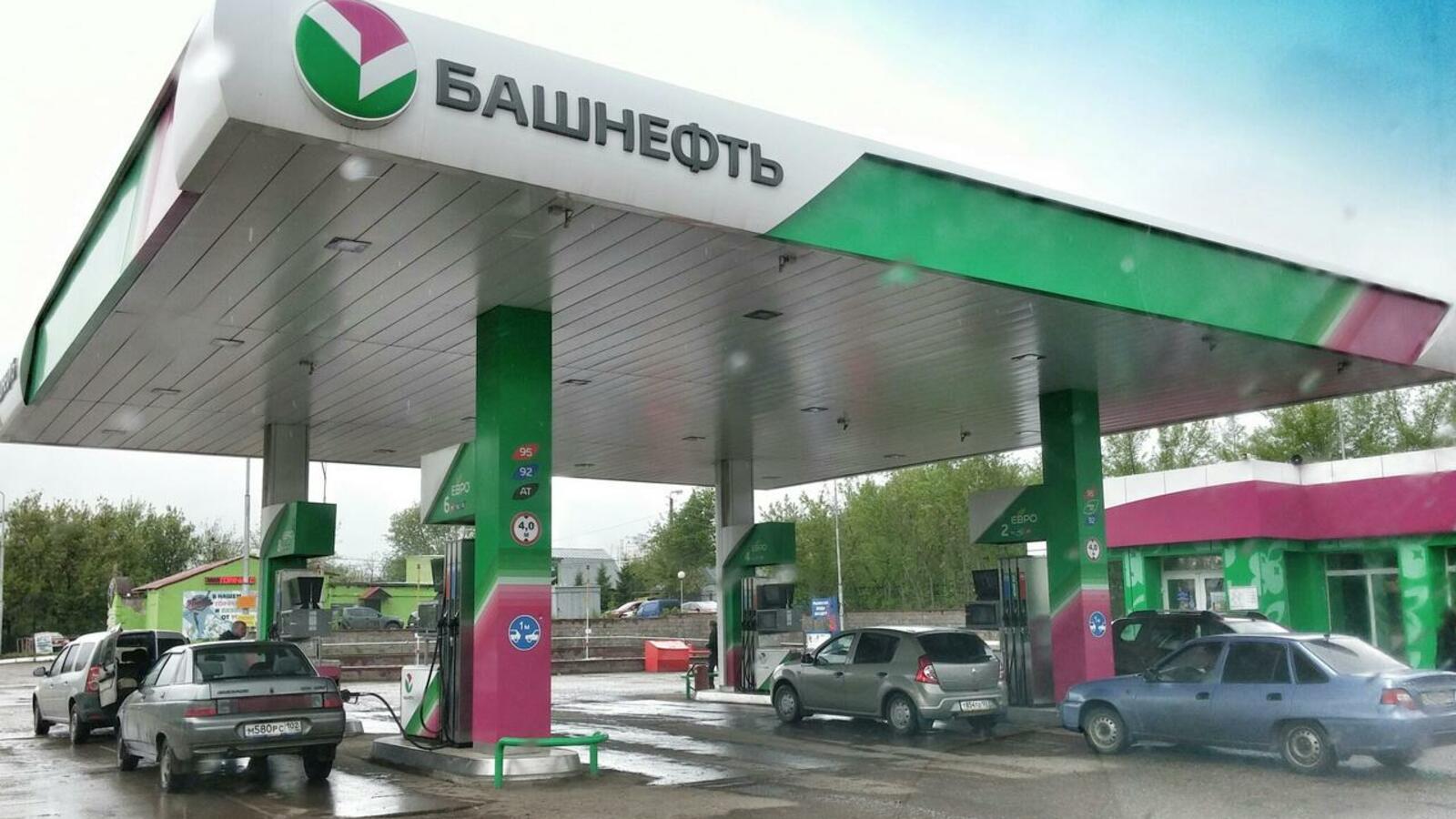 Андрей Старостин