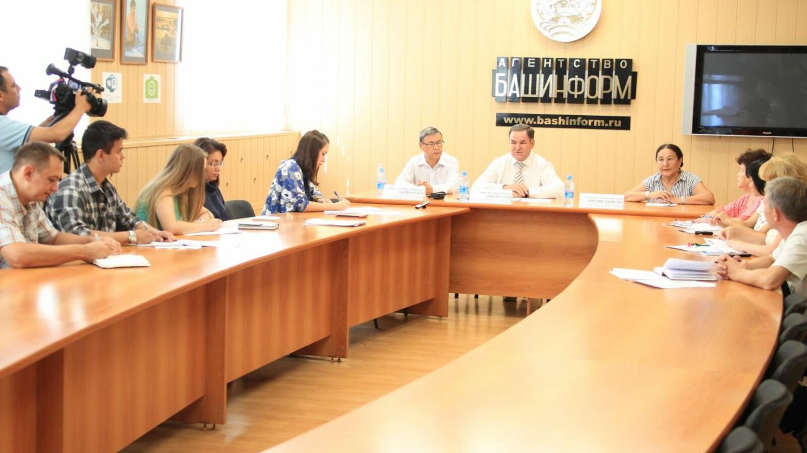 Олег Яровиков