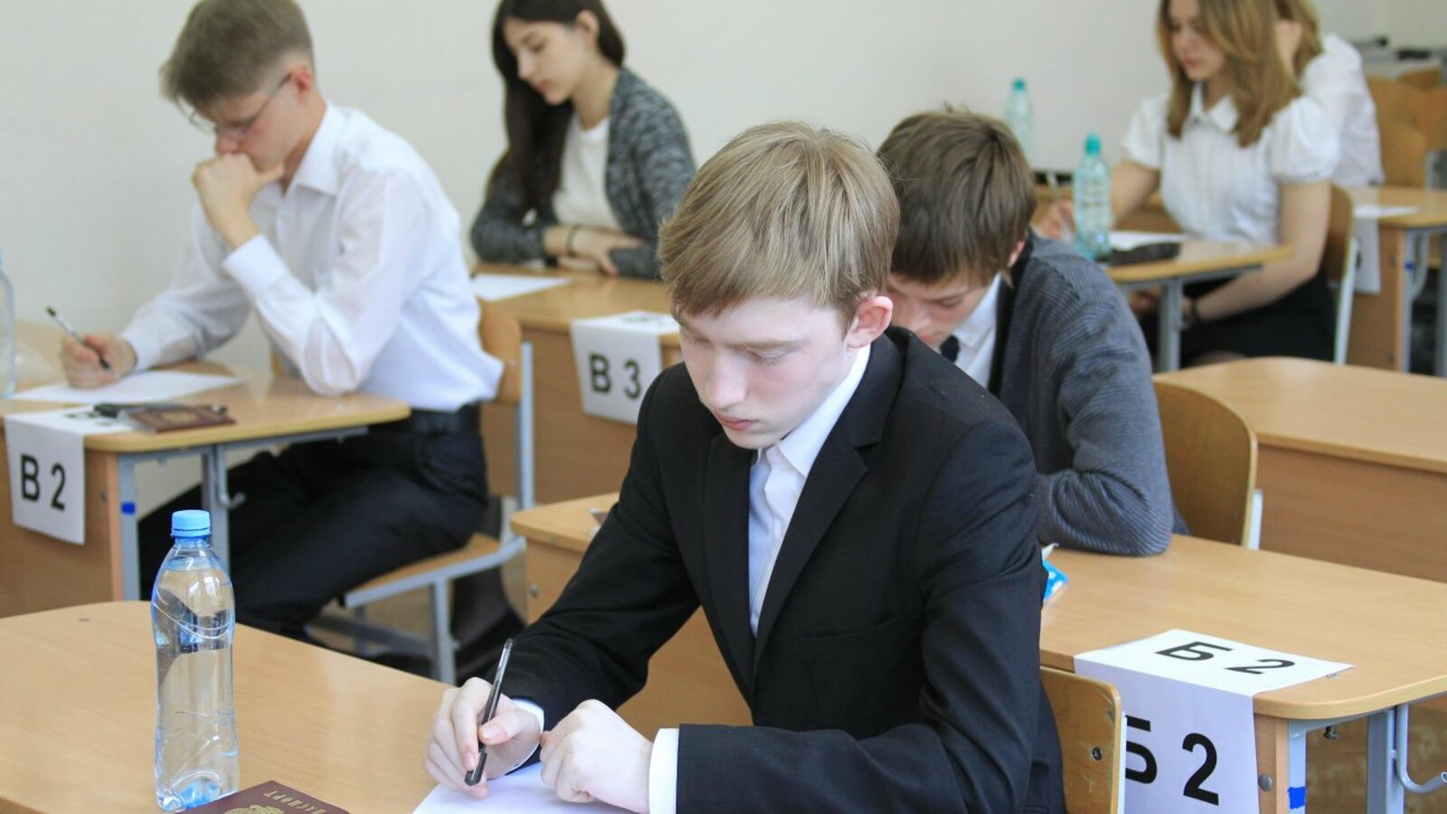 Олег Яровиков