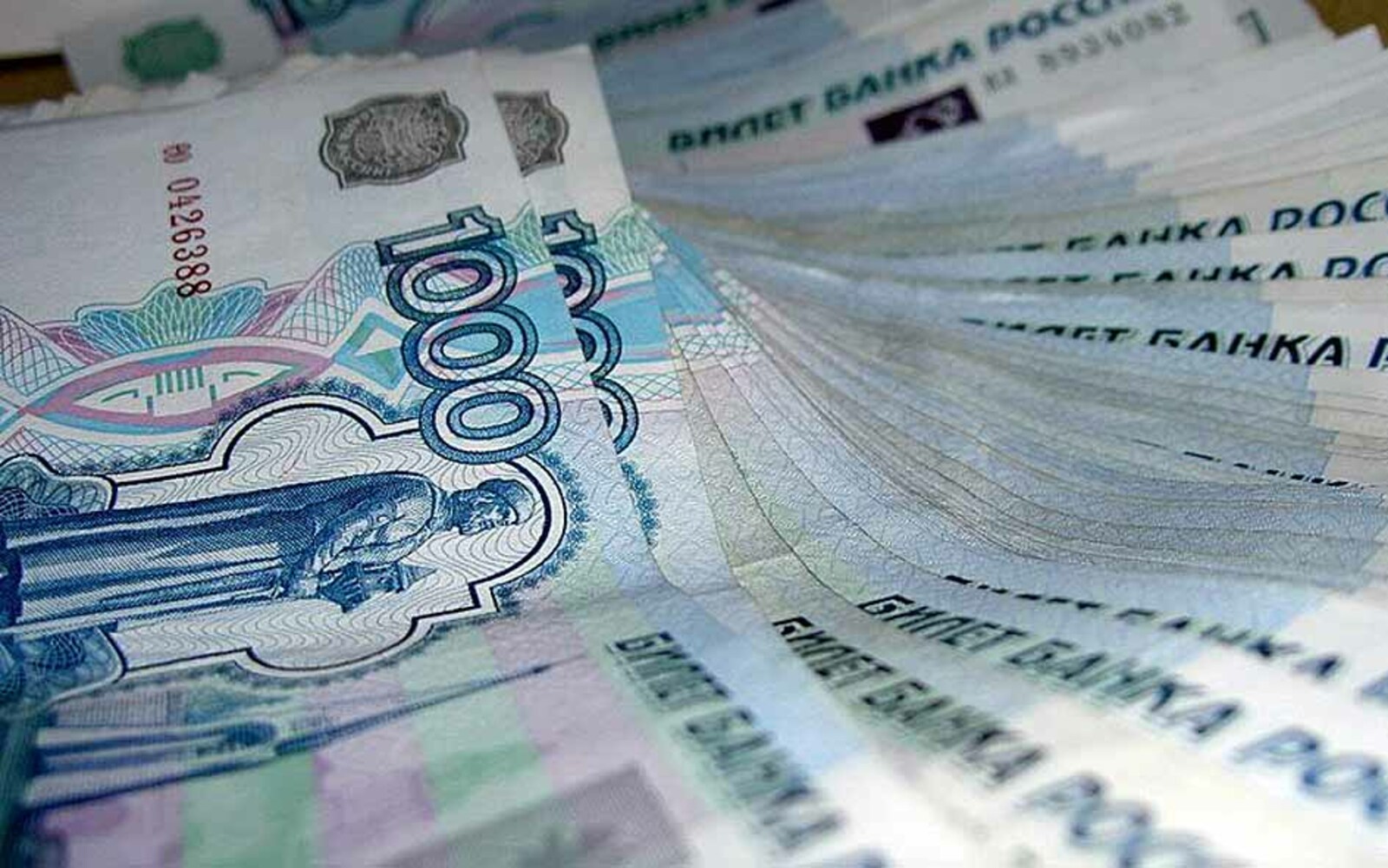 В Стерлитамаке приставы взыскали с УК в пользу жильца 112 тысяч рублей