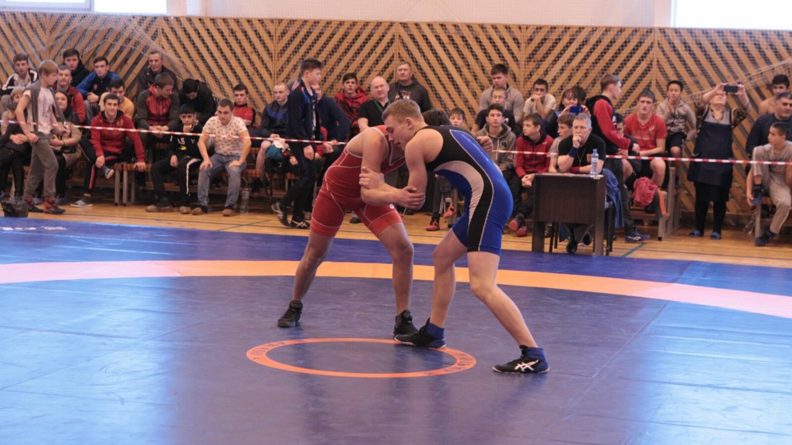 Олег Яровиков