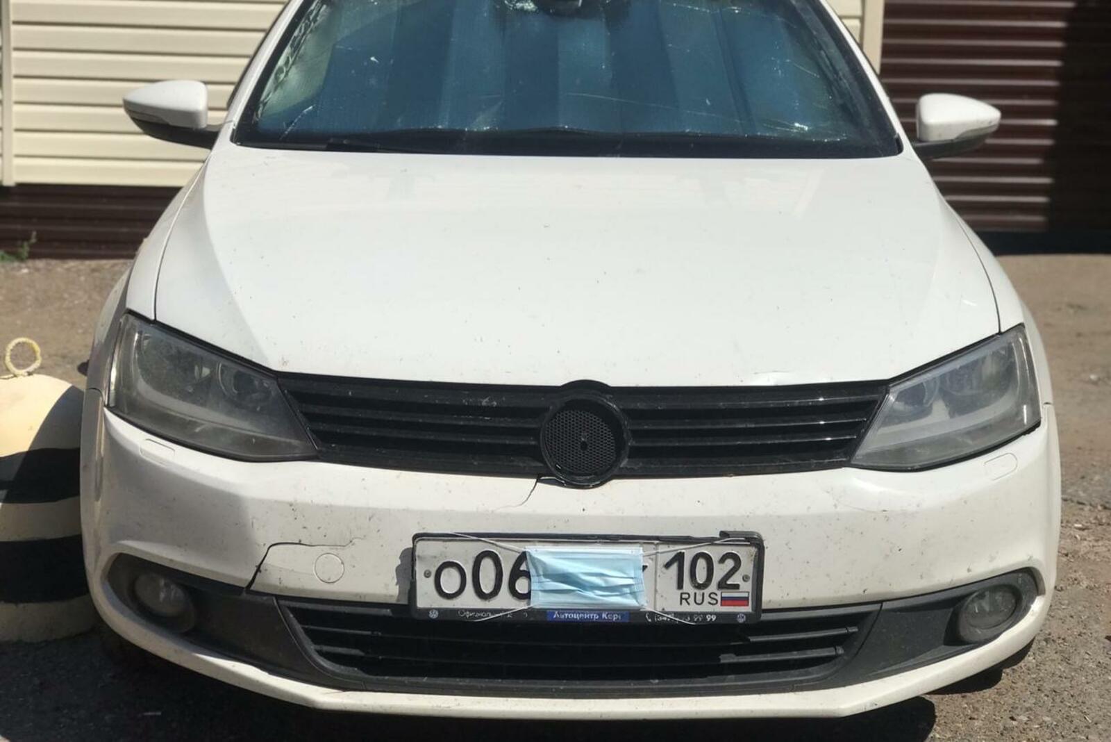 автор