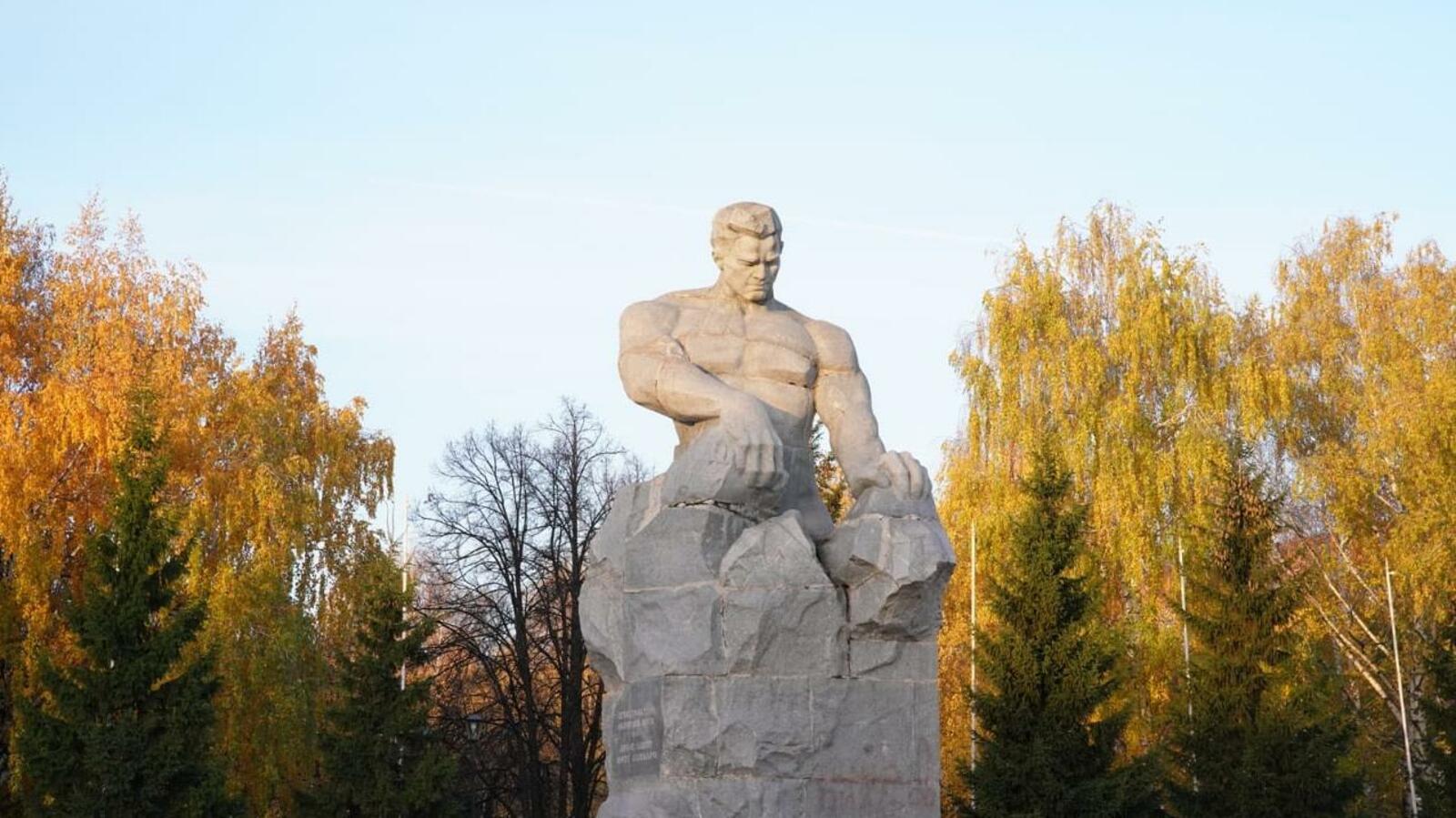 Олег Яровиков