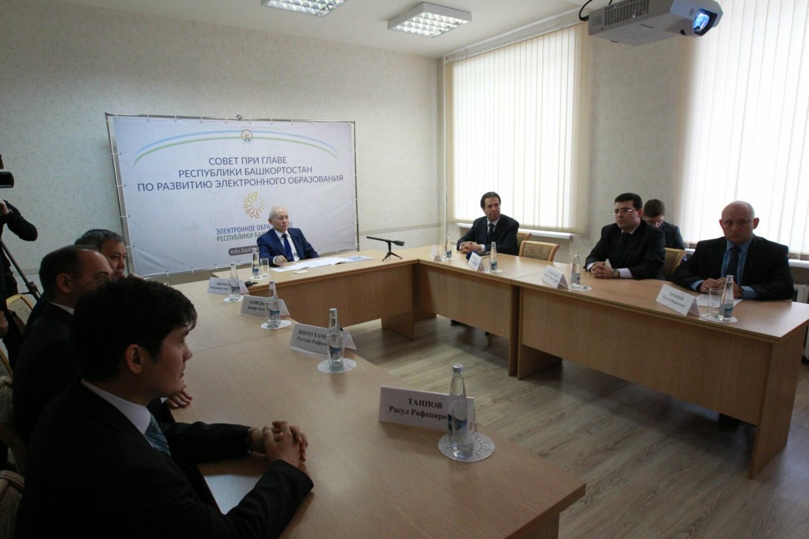 Олег Яровиков