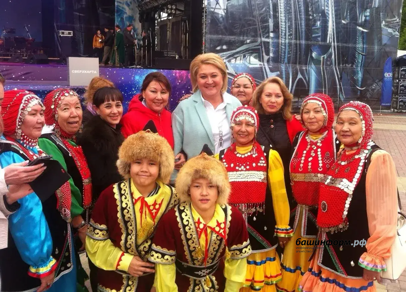 Лилиә Ғүмәрованың социаль селтәрҙәре | МАХ